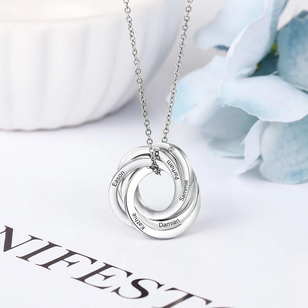 Personalized 2-6 Intertwined Circle Engraved Necklace Customized Family Name